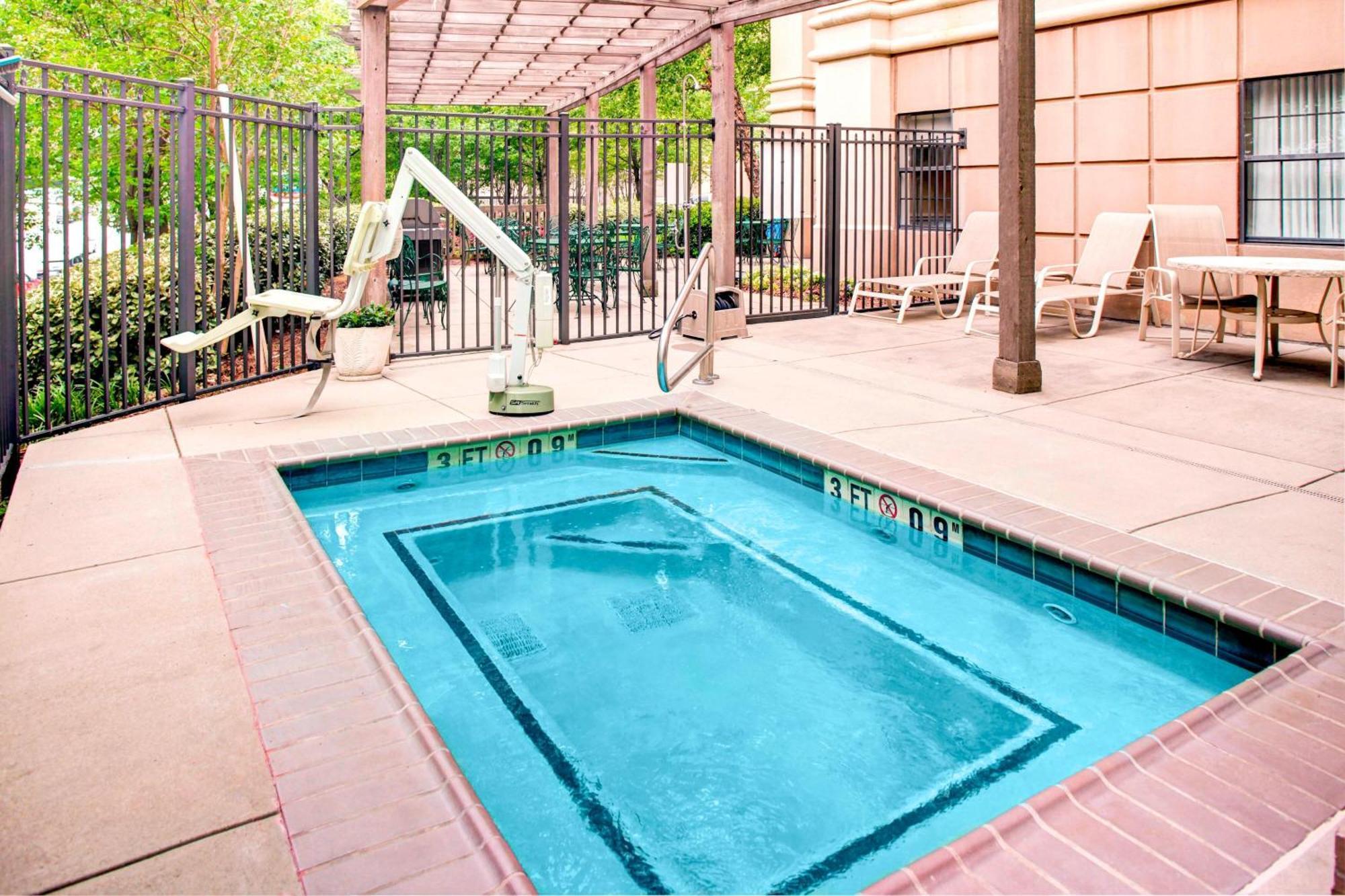 Towneplace Suites Atlanta Buckhead Dış mekan fotoğraf